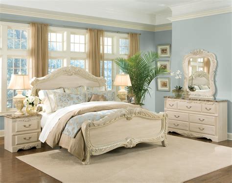 Antique white bedroom furniture for kids | Hawk Haven
