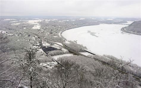 Duncannon in the Snow | Duncannon Appalachian Trail Community