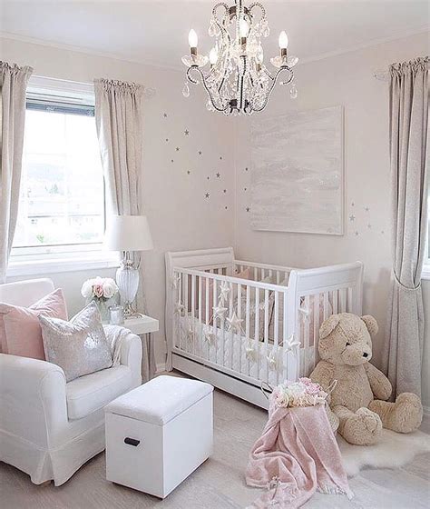 21 Beautiful Baby Girl Nursery Room Ideas - Gazzed