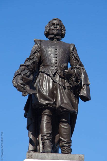 Statue of Samuel de Champlain | Samuel de champlain, City pictures, Champlain