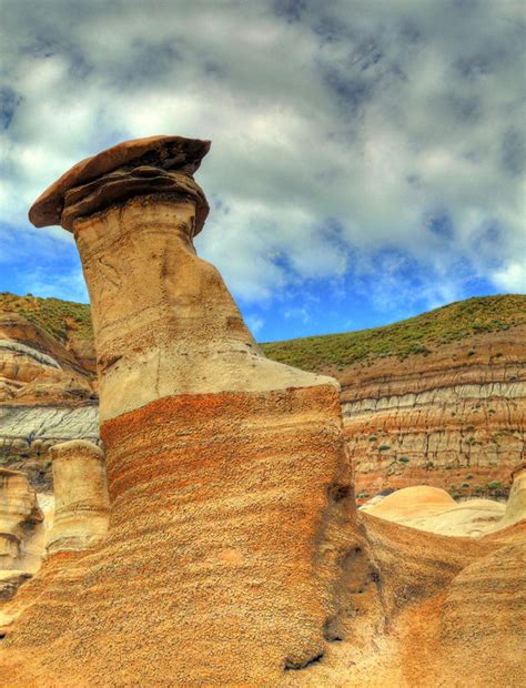 The Hoodoos of Drumheller Valley – Drumheller, Canada | Atlas Obscura