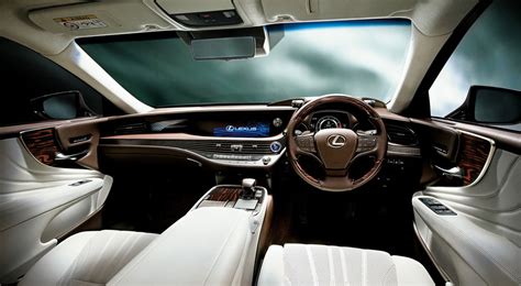 Interview with Lexus LS Interior Designer Junko Itou | Lexus Enthusiast