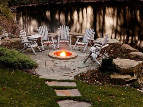 20 Beautiful Outdoor Fire Pit Ideas