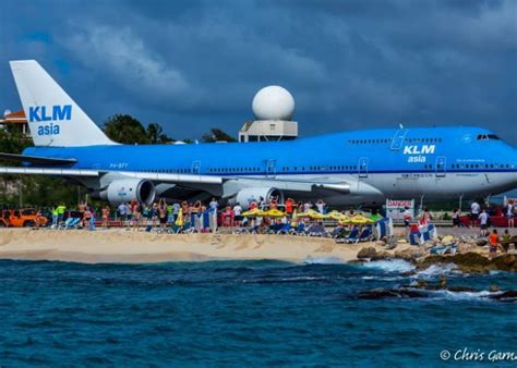 From the cockpit of a KLM 747 St Maarten landing