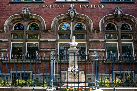 Louis Pasteur Banque d'images et photos libres de droit - iStock