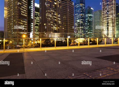 shanghai lujiazui financial center in the evening Stock Photo - Alamy