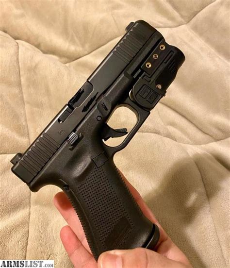 ARMSLIST - For Sale: Glock 17 Gen 5 with Laser Light