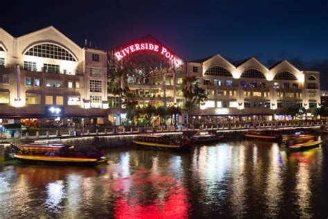 250+ Singapore Clarke Quay Nightlife Stock Photos, Pictures & Royalty ...