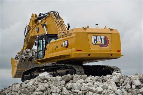 Caterpillar introduces new Cat 395 excavator - MINING.COM