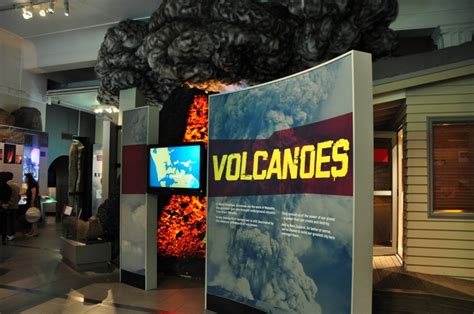 Pictures of New Zealand: Volcanoes Exhibit, Auckland Museum