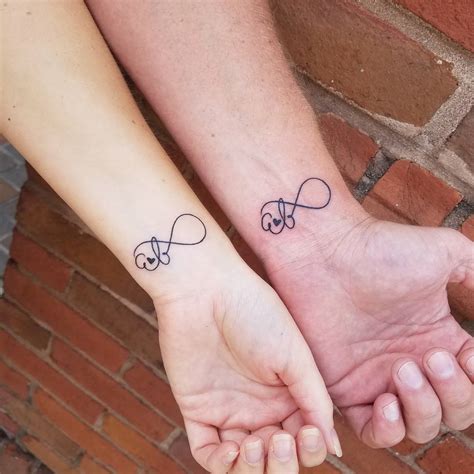 60+ Exclusive Hipster Tattoo Ideas – Show The World How Unique You Are