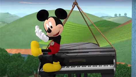 Mickey Mouse: Mixed-Up Adventures - Plugged In