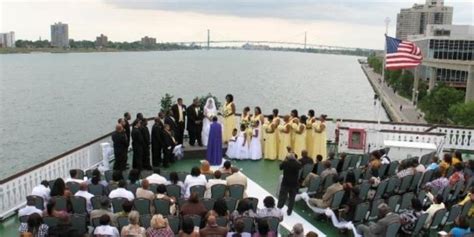 Detroit Princess Riverboat Weddings | Get Prices for Wedding Venues in MI