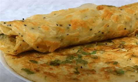 Crispy Layered Egg paratha - AYESHA FOOD 1 BREAKFAST, QUICK & EASY RECIPE, Recipes