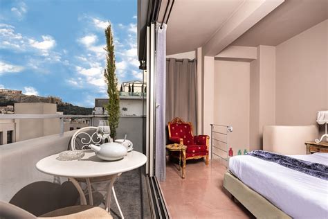 Andronis Athens luxury suites - Boutique hotel in Athens city center, Psiri