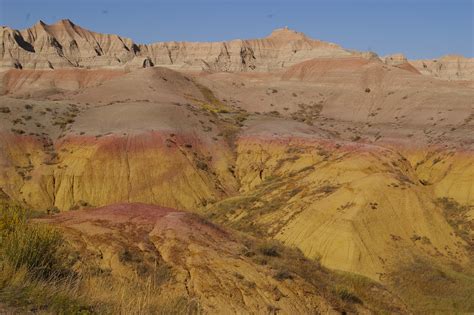 Formations at Badlands National Park, South Dakota : r/geology