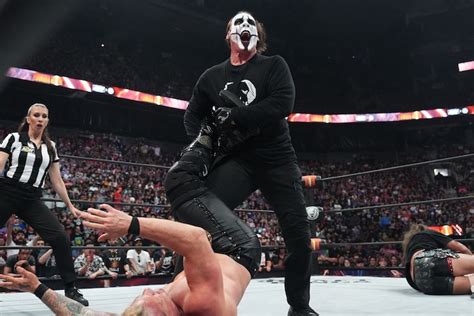 Sting Merchandise Soars In Sales Ahead of His Retirement Match At AEW ...