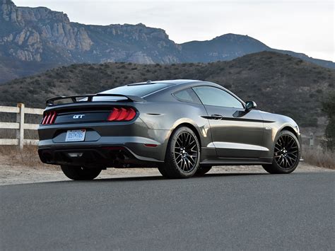 Video Review: 2018 Ford Mustang Expert Test Drive - CarGurus