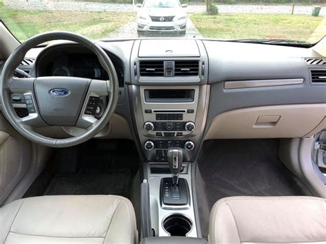 2012 Ford Fusion - Interior Pictures - CarGurus