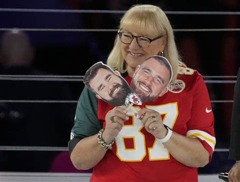 How many kids does Donna Kelce have? | The US Sun