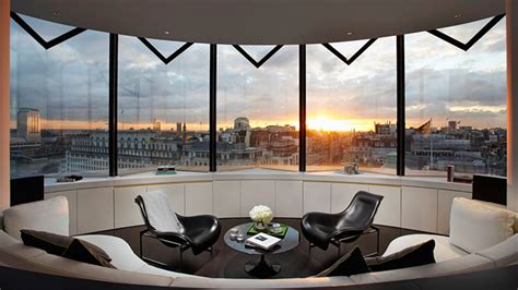 Hotel Review: ME Hotel, London | Escapism