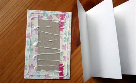 How to Make an Accordion Book | Brightly