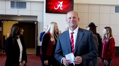 Alabama football: Kalen DeBoer no match for transfer portal's power