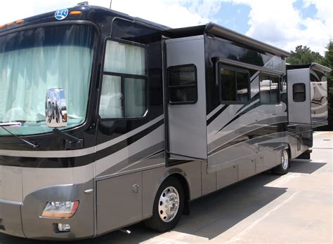 2007 Holiday Rambler Ambassador 38PDQ | Used Motorhomes For Sale