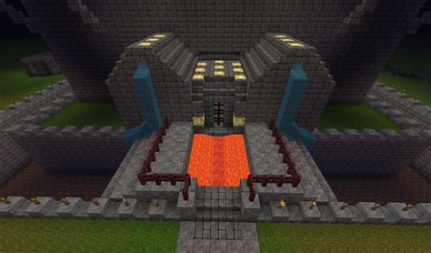 Castle with piston bridge Minecraft Map