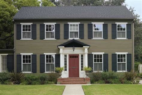 11 Paint Color Ideas for Colonial Revival Houses - This Old House