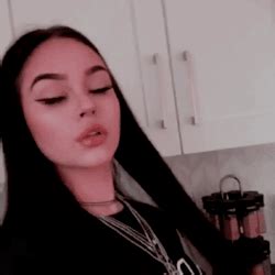 Maggie Lindemann, Icons, Aesthetic, Quick, Beautiful, Pictures Of Girls, Tumblr Girls, Storage ...