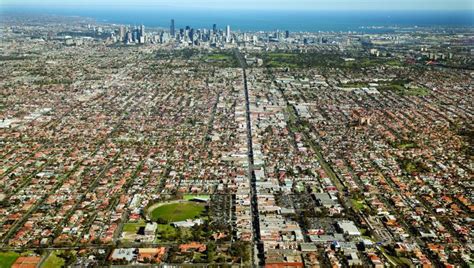 Melbourne’s most searched suburbs for buying and renting