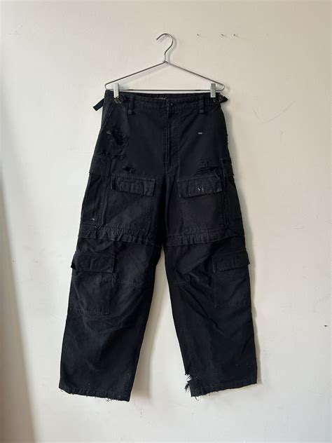 Balenciaga BALENCIAGA LARGE CARGO PANTS | Grailed