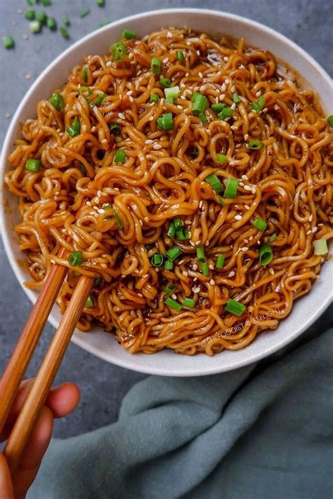 Easy Saucy Ramen Noodles (Vegan Recipe) | Recipe | Vegan asian recipes, Whole food recipes, Recipes