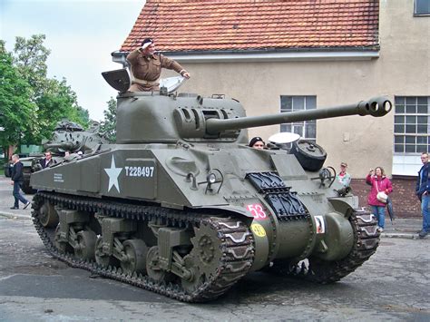 Sherman Tank | WW II Armor | Tanques, Militar, Tanques de guerra