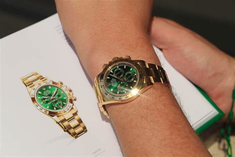 Rolex Daytona 116508 Green Dial [Complete Guide & Review] - Millenary Watches