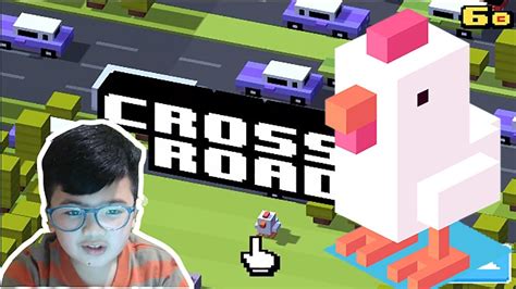 CROSSY ROAD GAMEPLAY (Chicken Crossing The Street Game For Kids) - YouTube