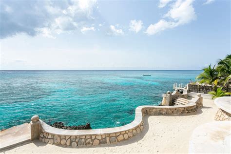 Suites Turquesa | Spectacular oceanfront location in Cozumel, Mexico