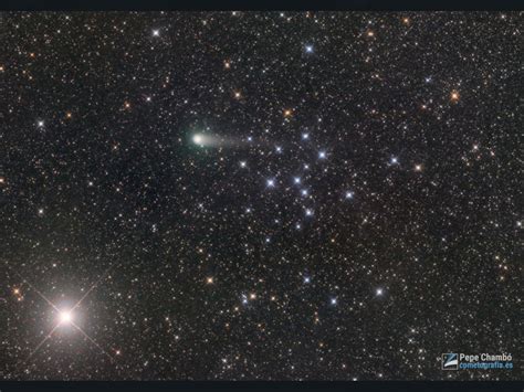 Enormous Comet Has Entered Our Inner Solar System, Heading Towards Earth - Newsweek