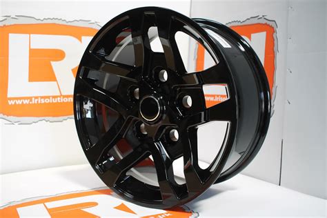 4X LRI XTR1 gloss black alloy wheels 18" ET10 Fit Land Rover Defender ...