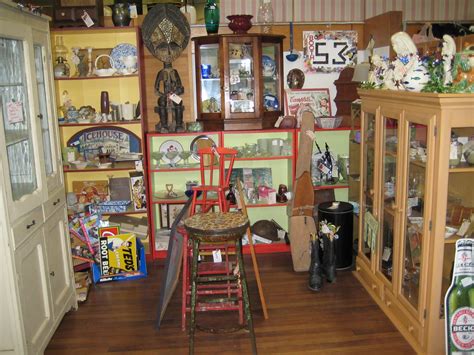 C. Dianne Zweig - Kitsch 'n Stuff: Antique Booth Display Ideas: The Importance Of Planning