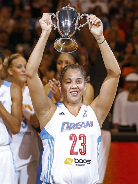 Shoni Schimmel (WNBA) : r/CelebrityArmpits