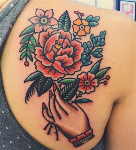 fuckyeahtraditionaltattoos | Traditional tattoo flowers, Traditional tattoo, Traditional thigh ...