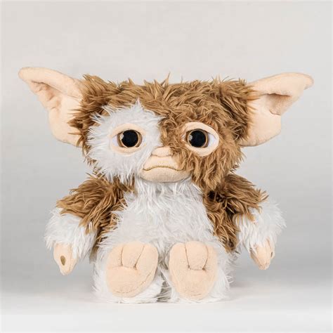 Gizmo Plush Toy – Village Roadshow Theme Parks