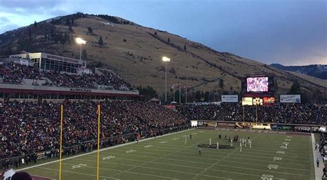 Montana Grizzlies at Washington Grizzly stadium. Missoula,MT : sports