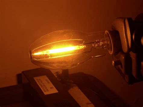 Sodium Vapor Lamp with Diffuser Removed (closeup) | Here is … | Flickr