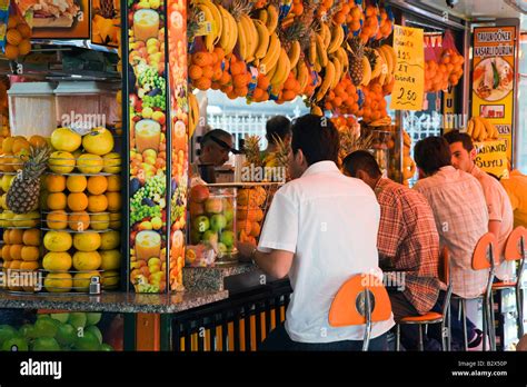 Fruit juice shop in Istanbul, Turkey Stock Photo - Alamy