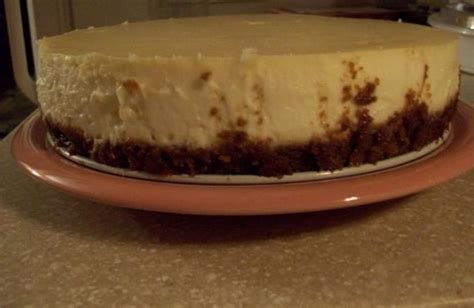 Graham Cracker Cheesecake Crust Recipe - Food.com | Recipe | Homemade cheesecake, Gluten free ...