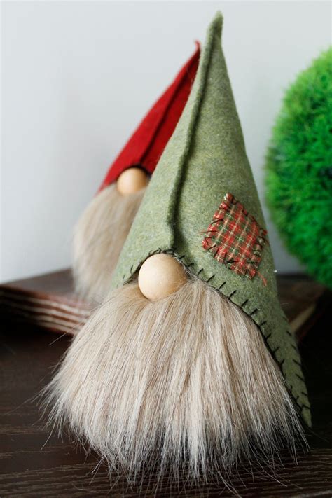 image 0 | Christmas crafts diy, Gnomes, Gnomes crafts