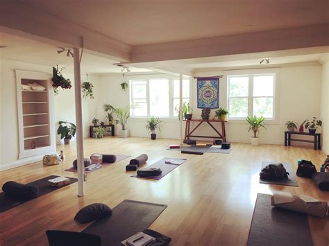 urban yoga sanctuary | Sacred Seed Yoga & Ayurveda